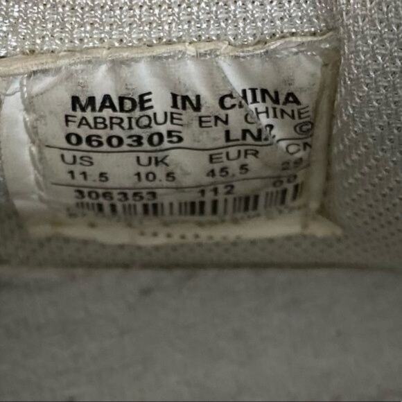 Nike Metallic Sneakers 306353 112 - Picture 8 of 9